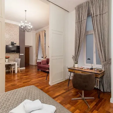 Apartment Metro Nowy Swiat