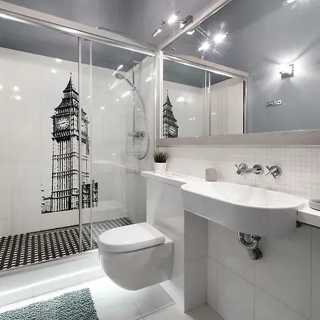 Metro Nowy Swiat Apartment Warsaw
